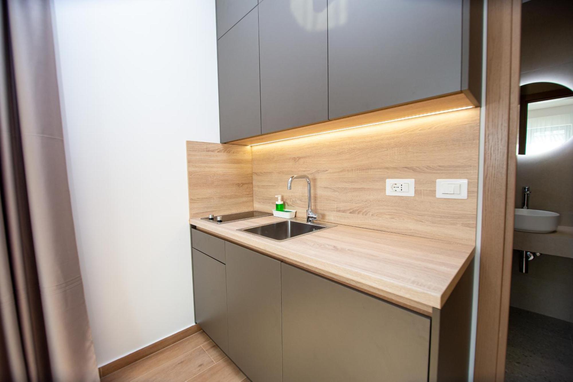 Apartments Sirena Budva Exterior photo