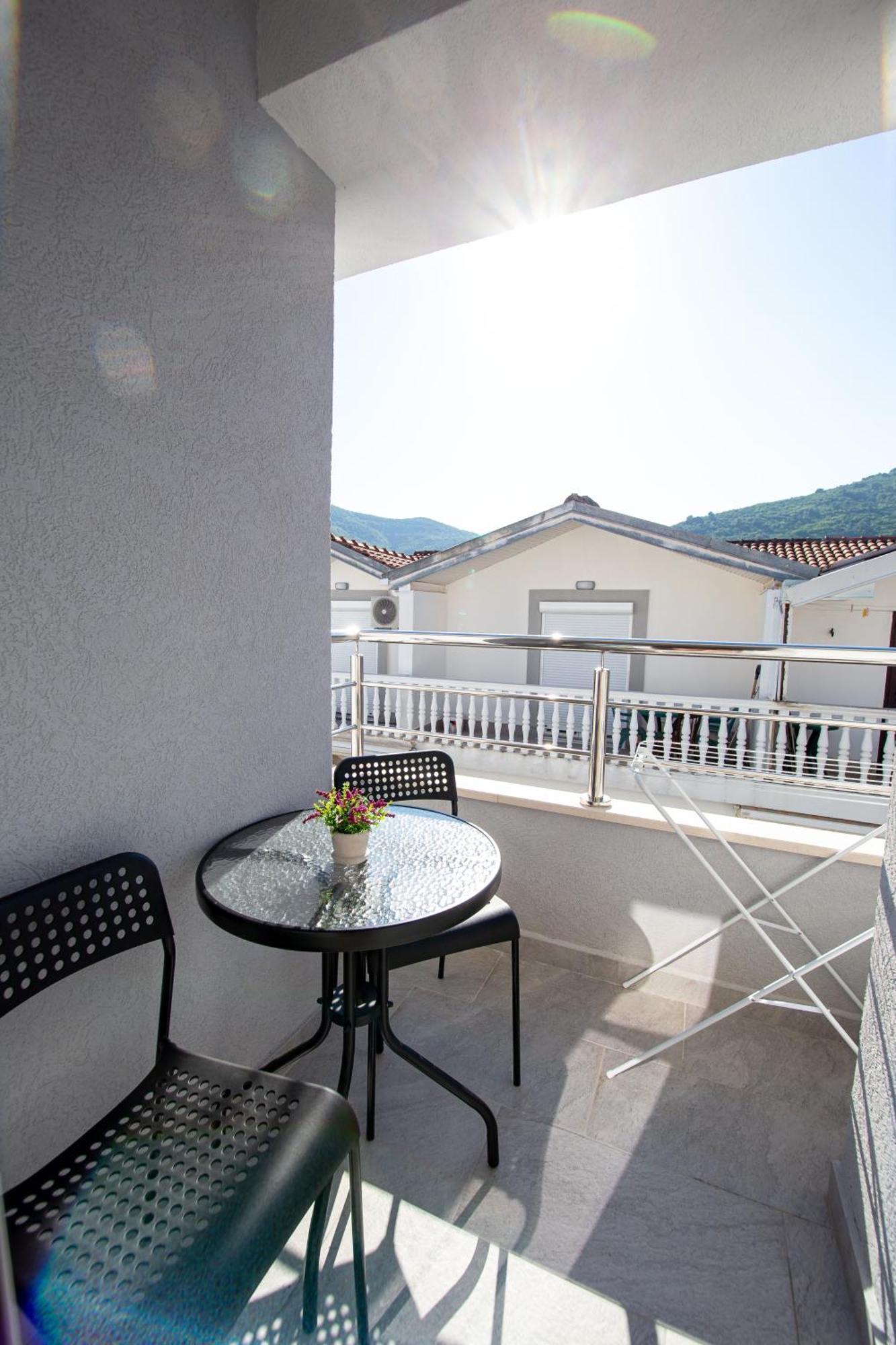 Apartments Sirena Budva Exterior photo