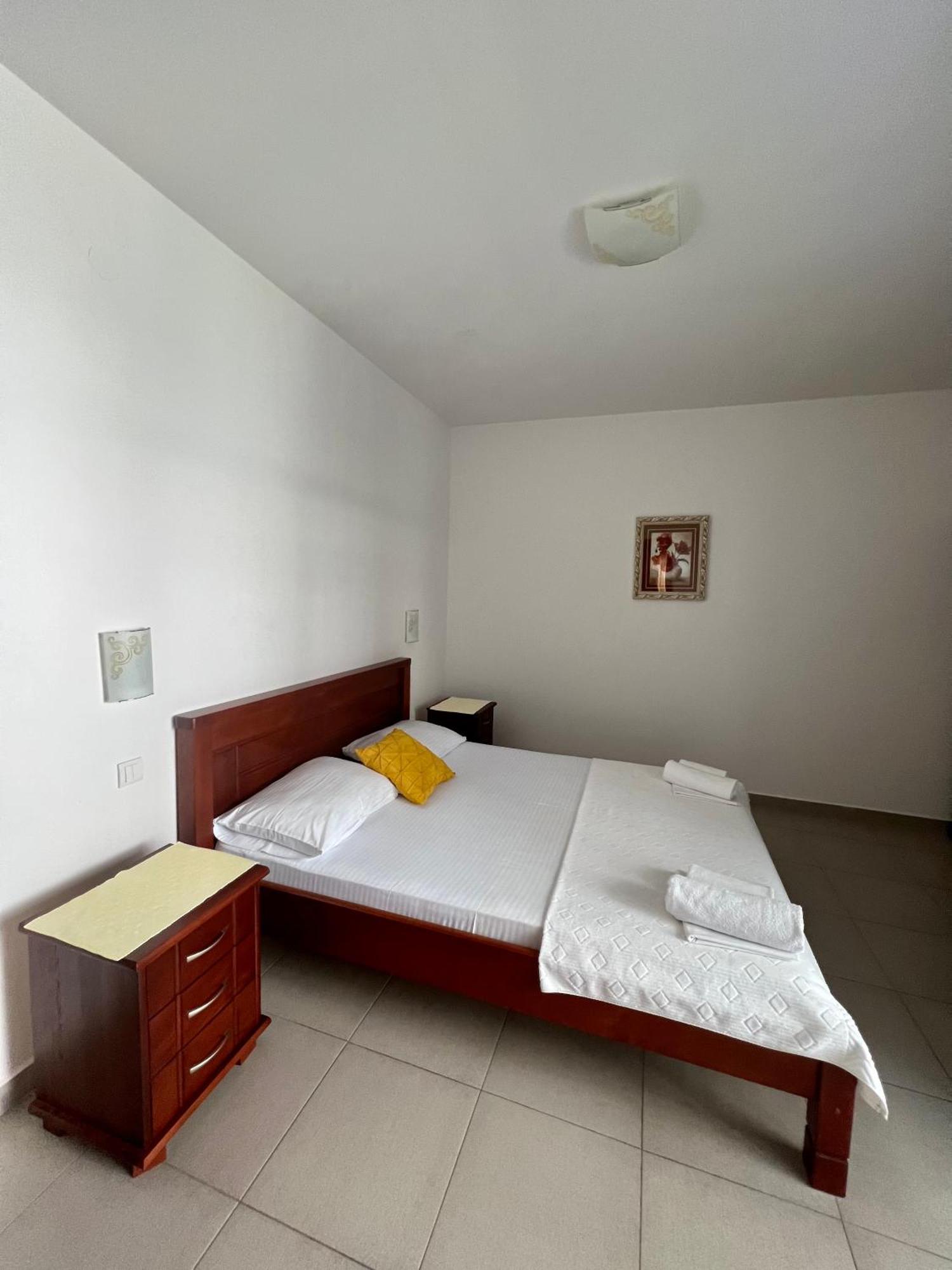 Apartments Sirena Budva Exterior photo